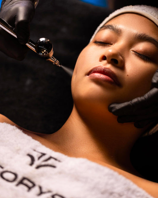 Skin Treat viso con potenziamento